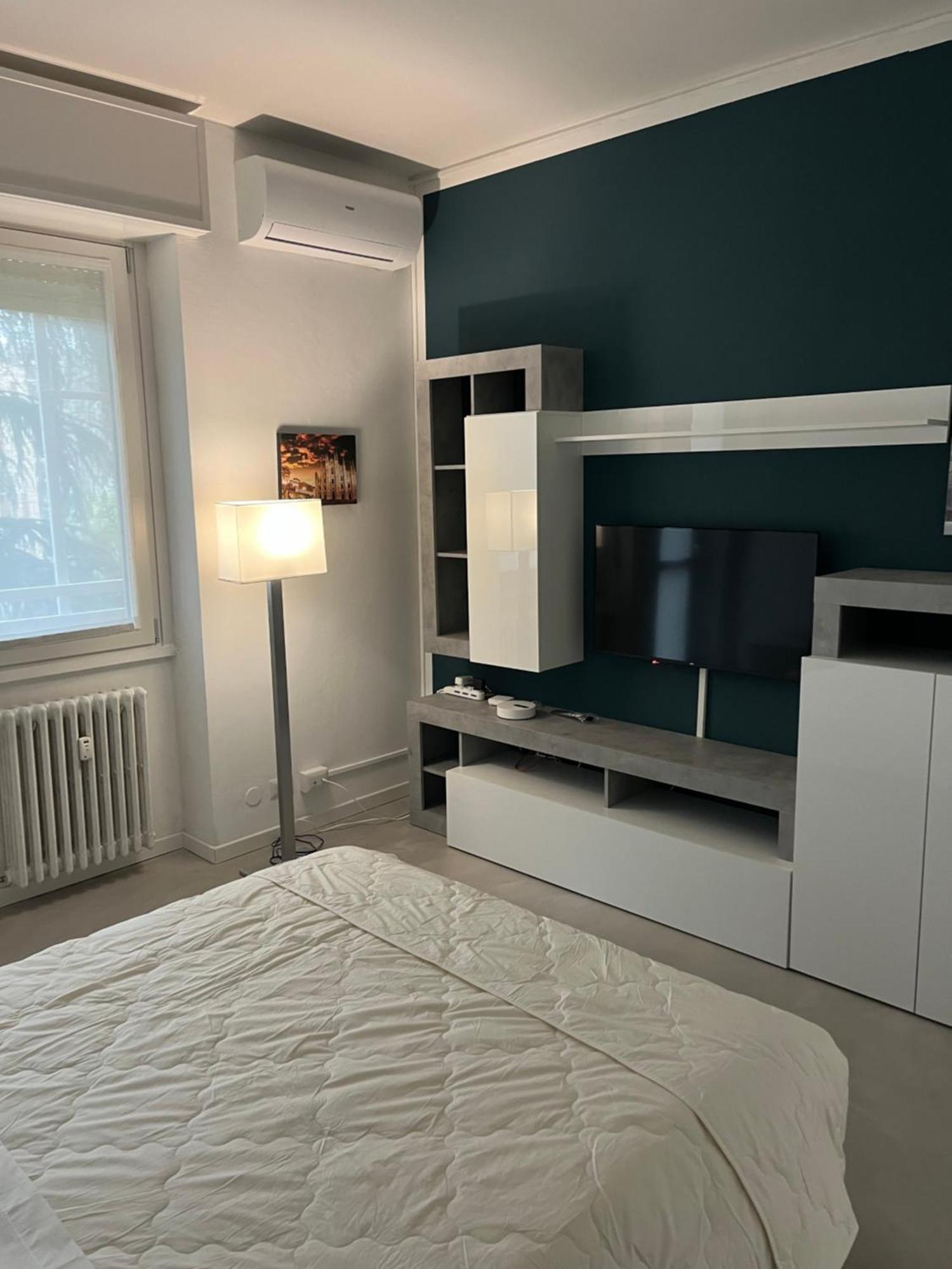 Villa Travelounge Milano San Siro Extérieur photo
